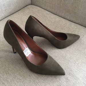 Christian Siriano Army Green Suede Pointed Heels